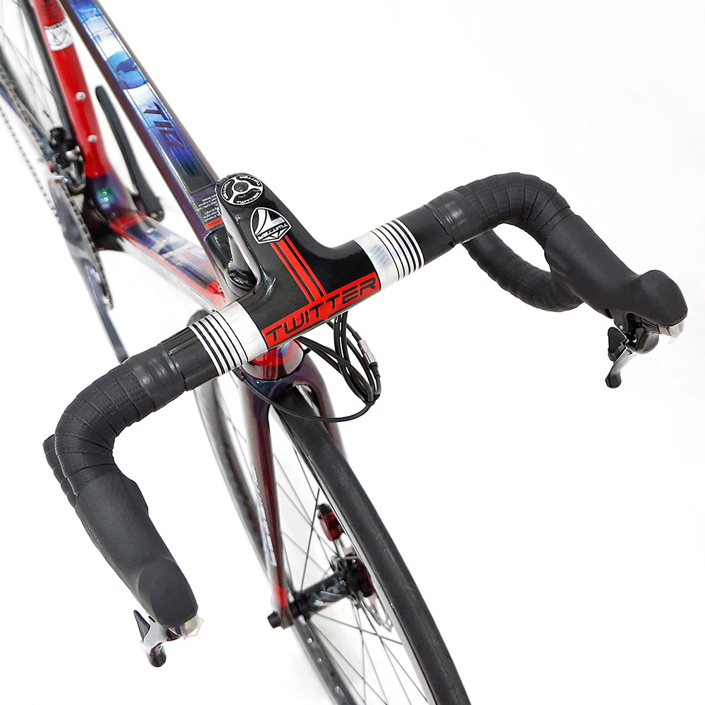 Wholesale 46-58cm thru-axle & disc brake bicycle carbon fiber road bike 700c