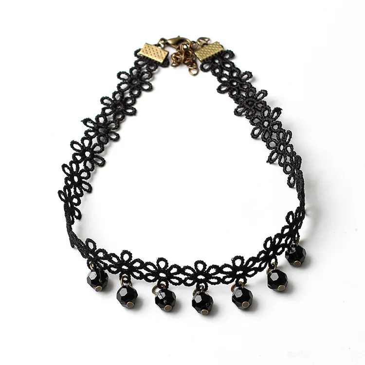 Hot Selling Vintage Black Lace Velvet Beaded Necklace Chokers Black Fabric Bead Charm Choker Women