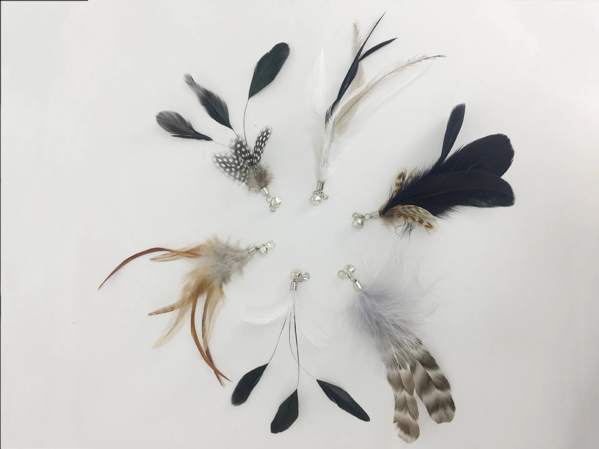 Replaceable Head Design Suction Cup Cat Toy Interactive Feather Cat Teaser Wand Stick With Bells