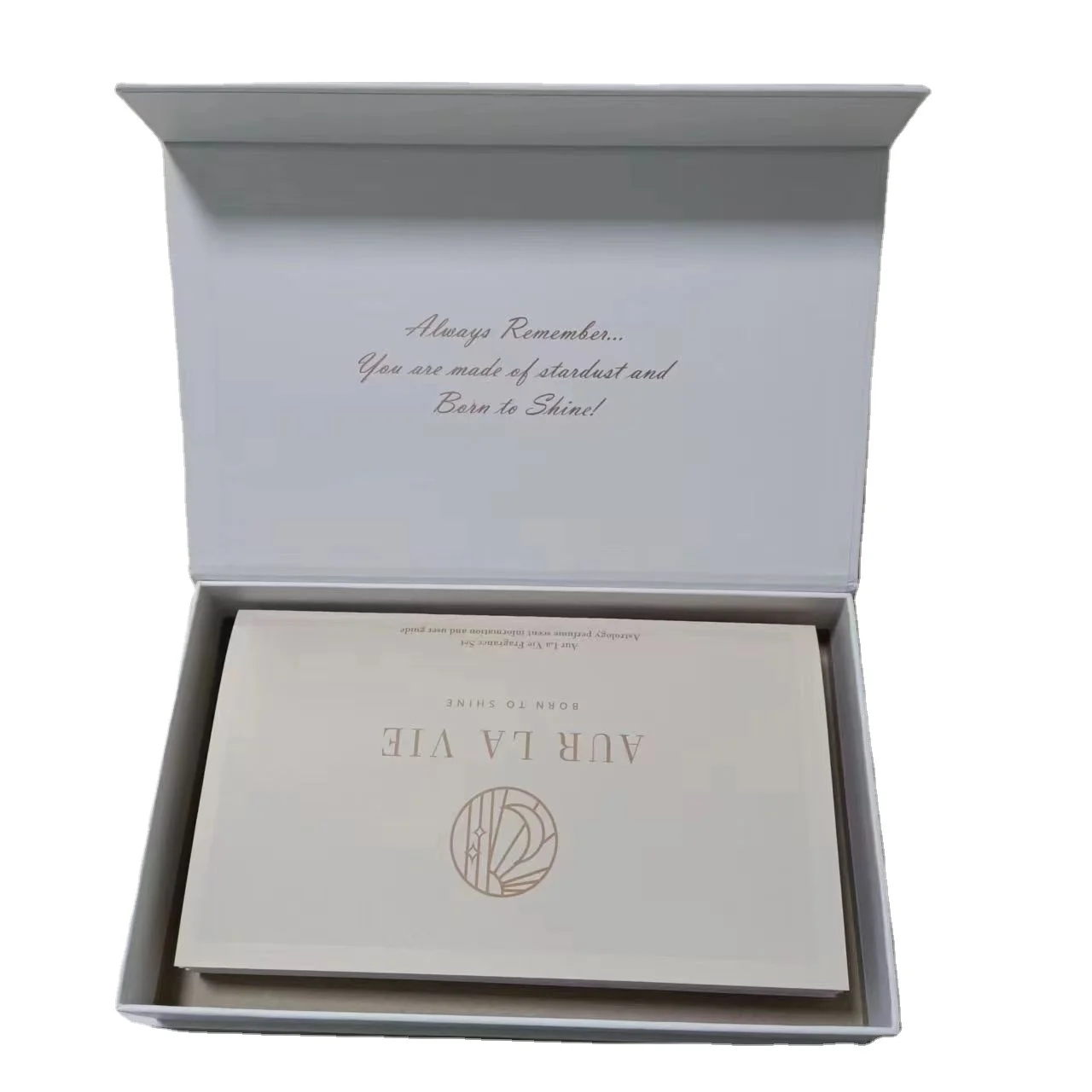 Wigs gift box with handle,box packaging magnetic for candle with jar,boxes for gift pack magnetic gift box magnetic book style