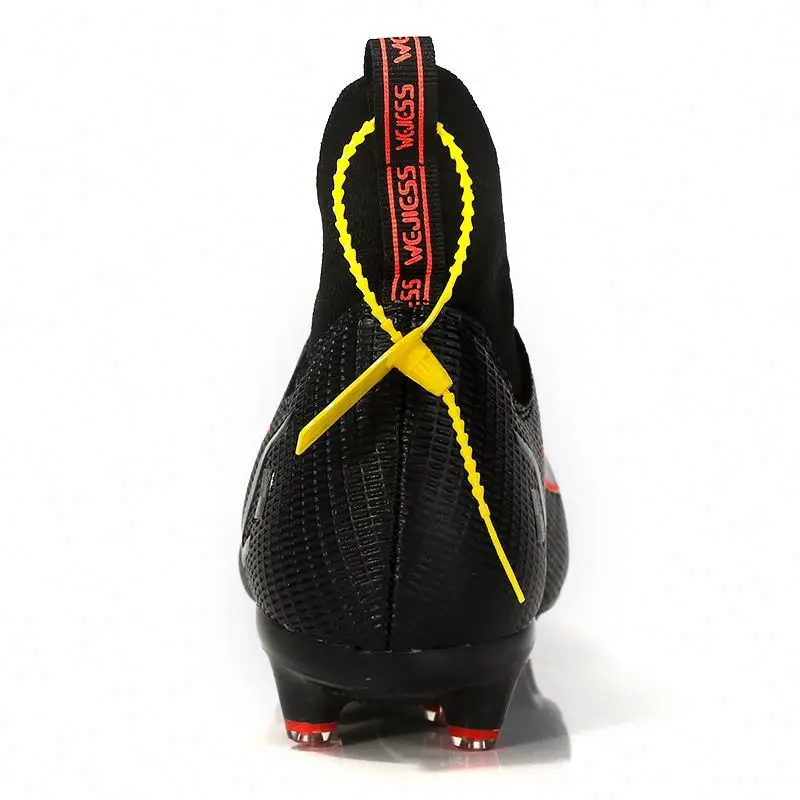 Breathable Mesh Mens Soccer Shoes Fg High-Top Sock Designer Football Size 38 Wholesale Futsal 1Pair Waterproof Shoe Taiwan