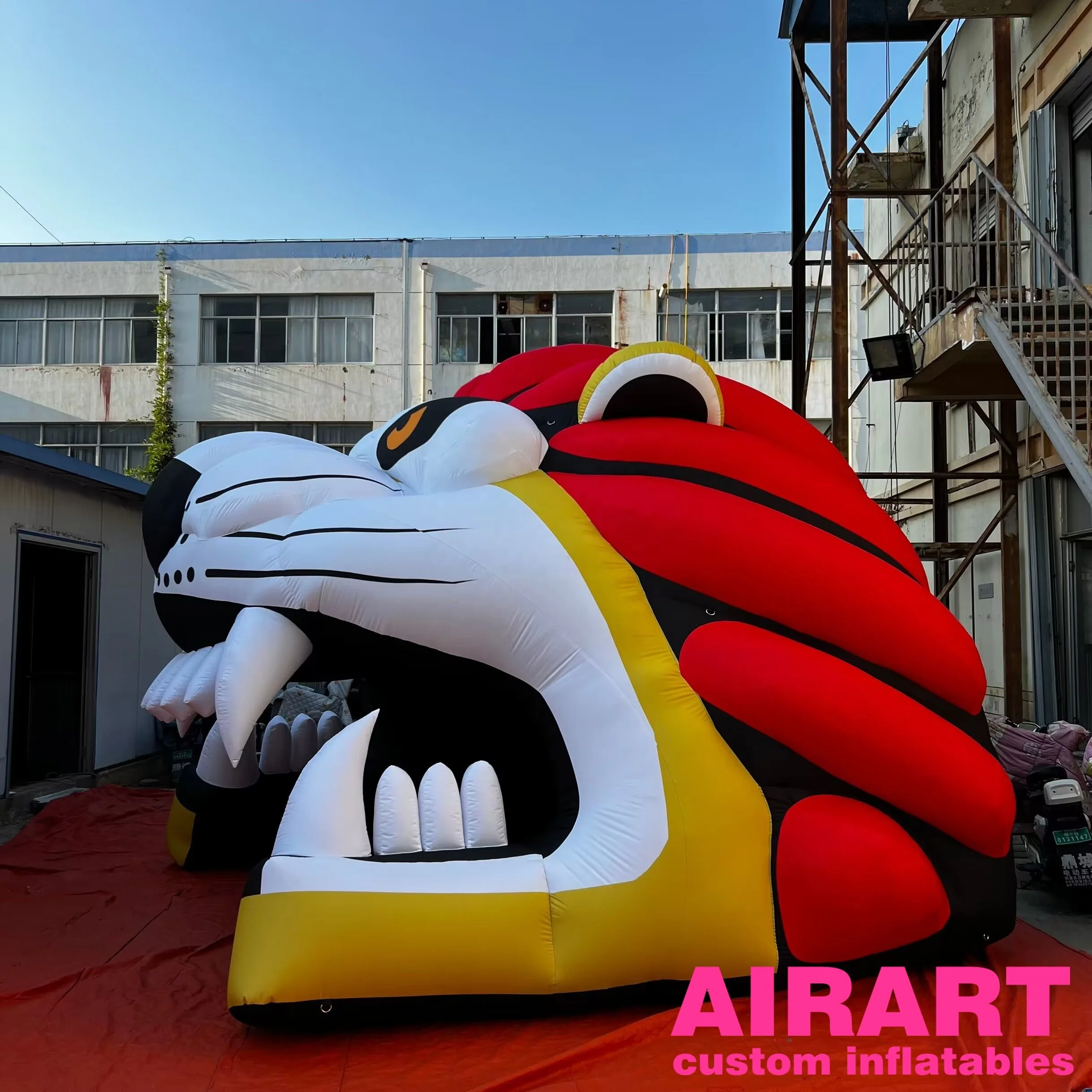 Giant inflatable lion tunnel inflatable animal channel for party decoration