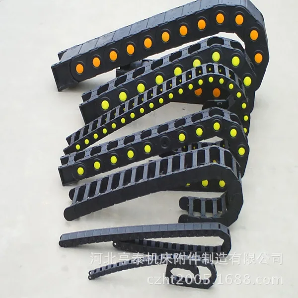 China Mainland High Quality  CNC Machine Plastic flexible Reinforced Nylon Cable Tray Chain Custom Type