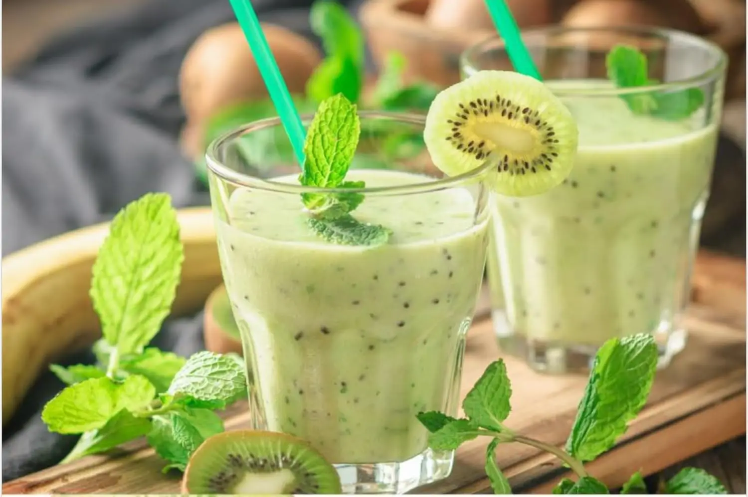 BPA Free&EA Free Unbreakable Durable 100%Tritan Beer Glasses Dishwasher Saft Plastic Wine Glass