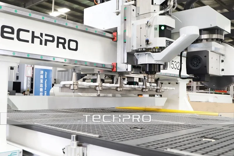 TechPro 3 оси пильного диска резьба по дереву машины для резки 1500*3200mm машина с 3d линейная Автоматическая смены инструмента горячего сбывания