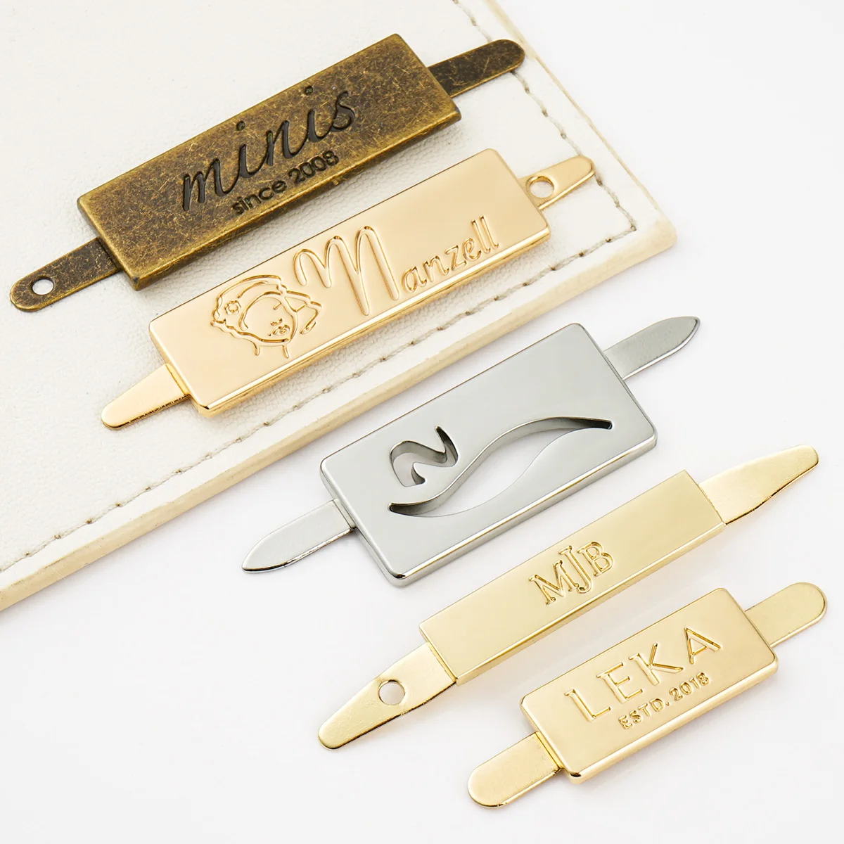 30mm Nickel Engraved Logo Metal Plate for Purse and Bags