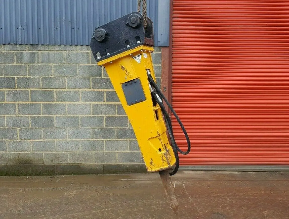 Гидравлическая дробилка гусеничного экскаватора