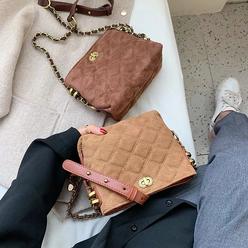 Leather Lantern Weft Knitted Viscose 100 Polyester Knit Holland Soft Felt Dyed Drapery Designer Bedroom Curtains Fabric