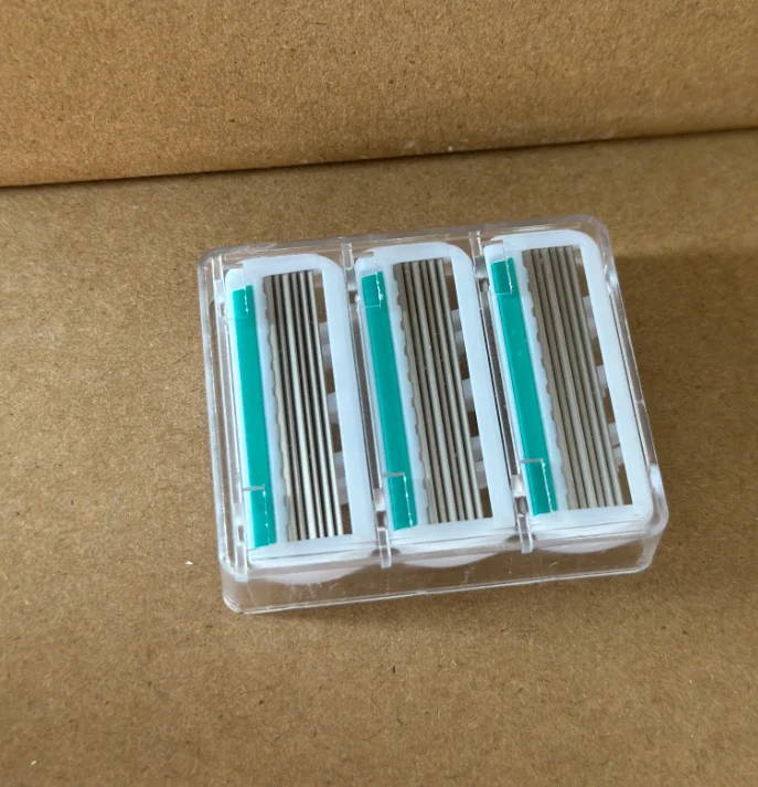 Six blade ladies razor with upgraded 6 blades cartridge around the wide guard bar in lubrication razor