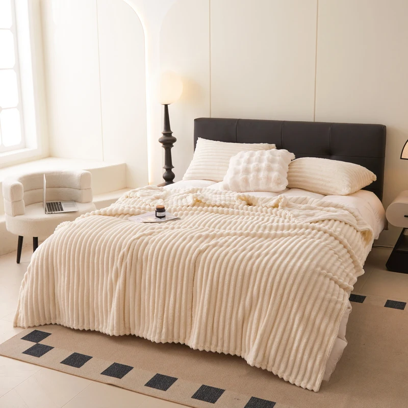 Super Soft Solid Striped Flannel Throw Blanket for Winter Woven Fleece Plush for Couch Sofa Bedroom-Simple Style