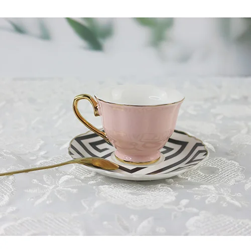 Amazon Hot sale Set of 6 Cups Colored Glaze Hand Painted  Gold Rim Porcelain Espresso Coffee Cups Tea Set