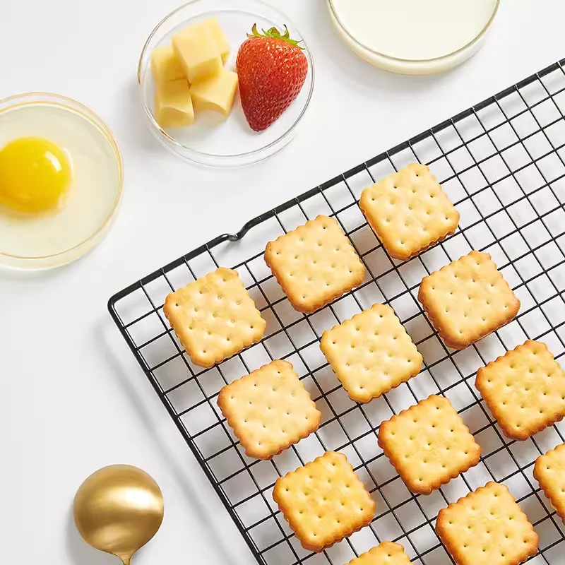 Best Price and Good Product safe and healthy snacks 96g Cheese And Strawberry Cookie