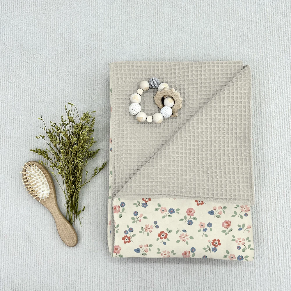 Mildream Waffle Weave Cotton Baby Muslin Blanket Honeycomb Cover Napkin Cooling Baby Blanket Customized Design Newborn Blanket