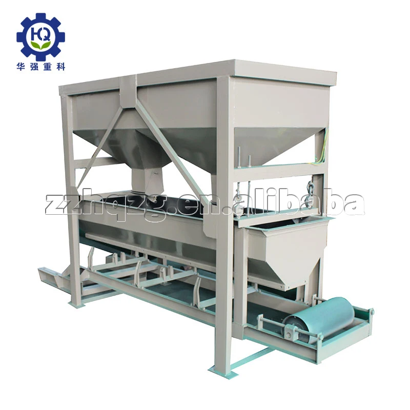 Fertilizer storage batching dosing machine with multi hopper