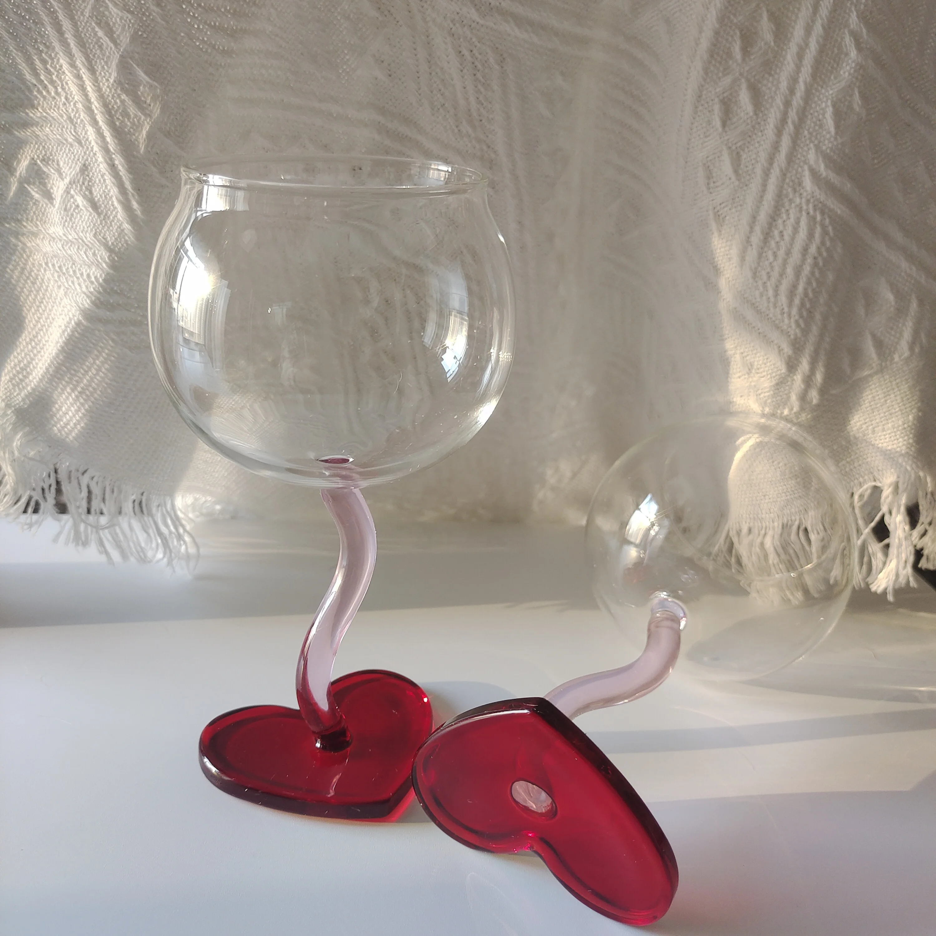 Unique Party Wedding Decoration cocktail Glasses sweet pink stem Cup lovely red Heart Shape glass cup Vintage Wine Glass Goblet