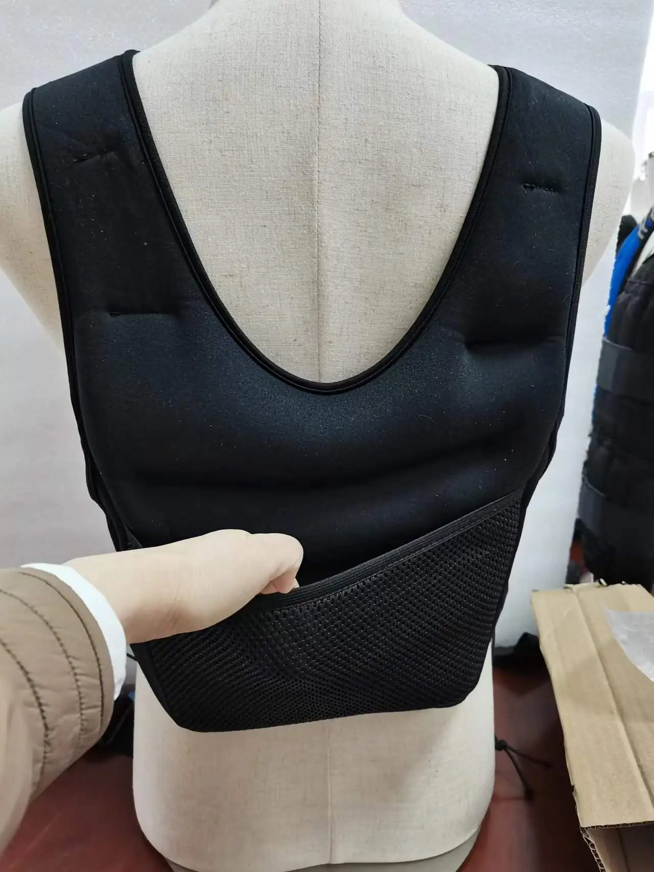 Soft and comfortable neoprene weight vest for walking and running  4kg--10kg