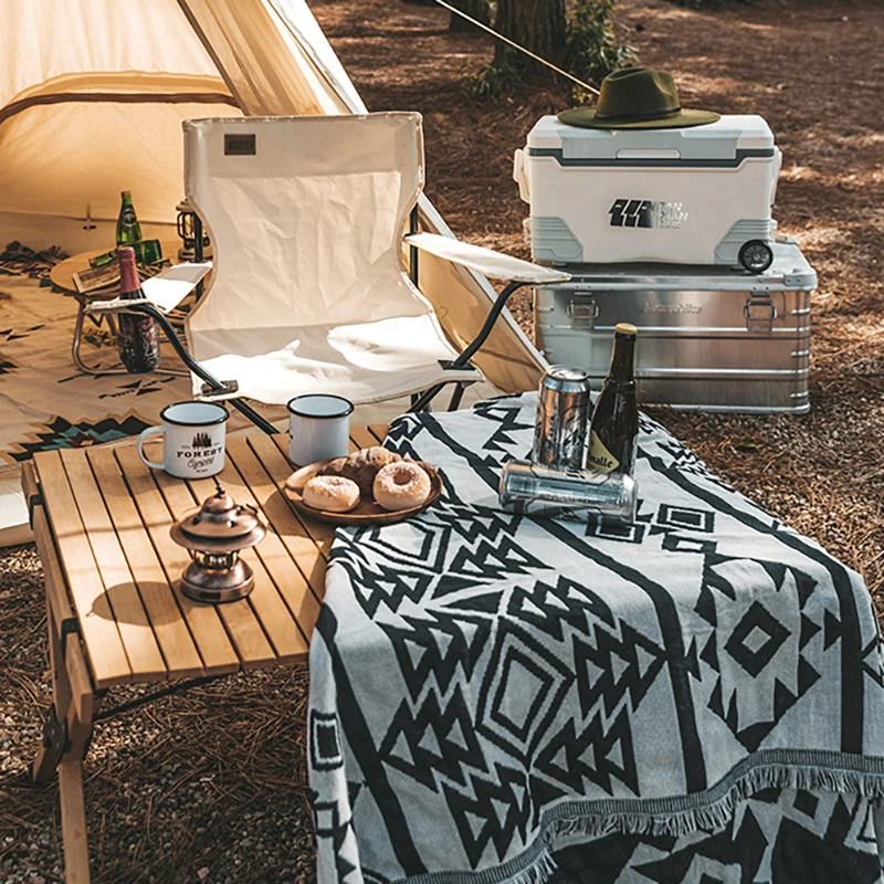 Outdoor Beach Indian Southwestern Cotton Home Tribal  Southwest Woven Aztec  Throw Blankets  with Tassels