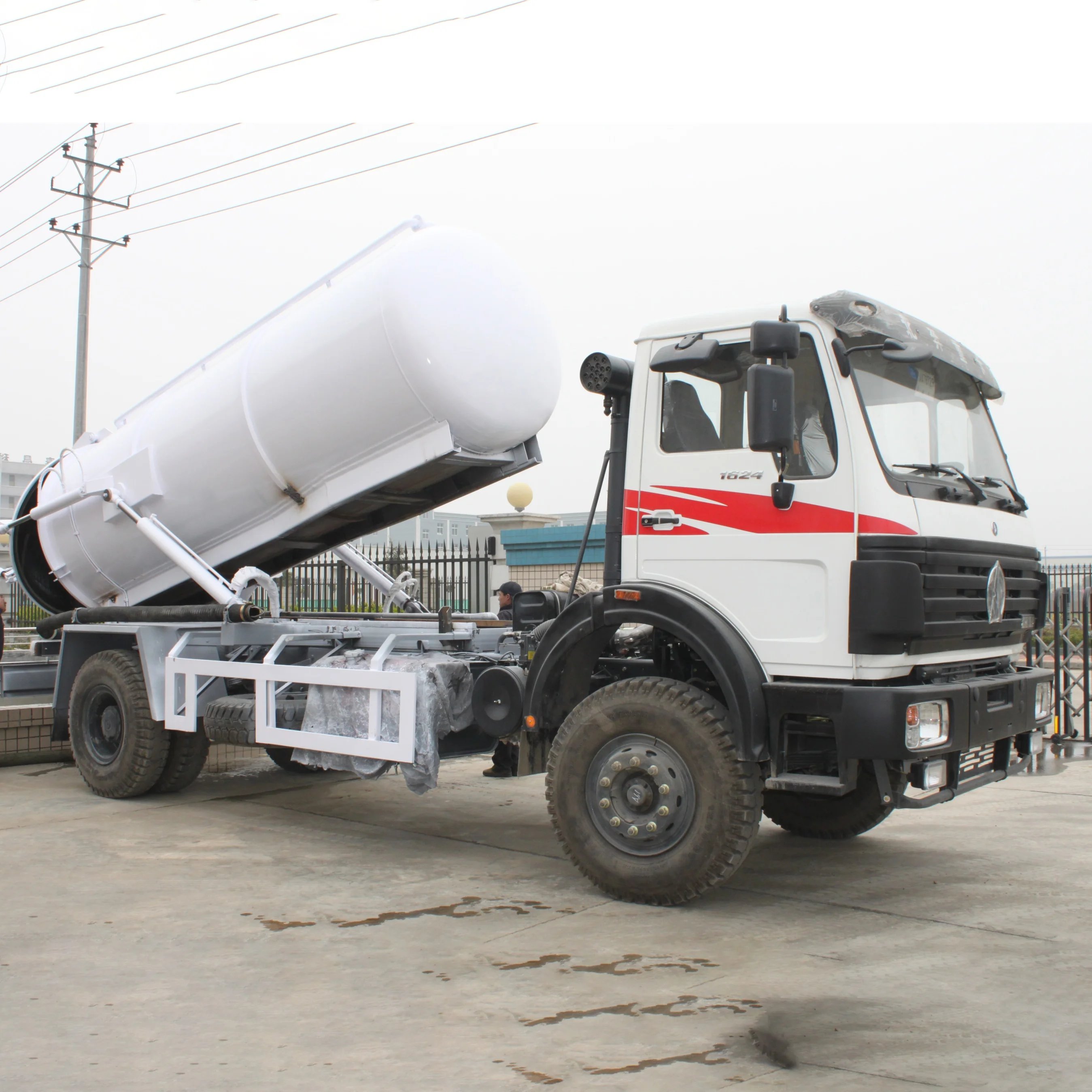 SINOTRUK HOWO 4x2 4x4 RHD вакуумный грузовик с присоской