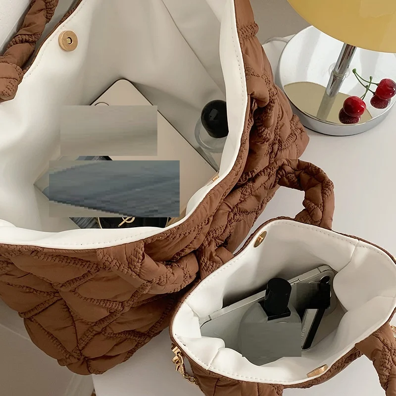 Winter New Lingge Cotton Clothes Women Shoulder Bag Nylon Handbag Ladies Large Capacity Hand Tote Bag