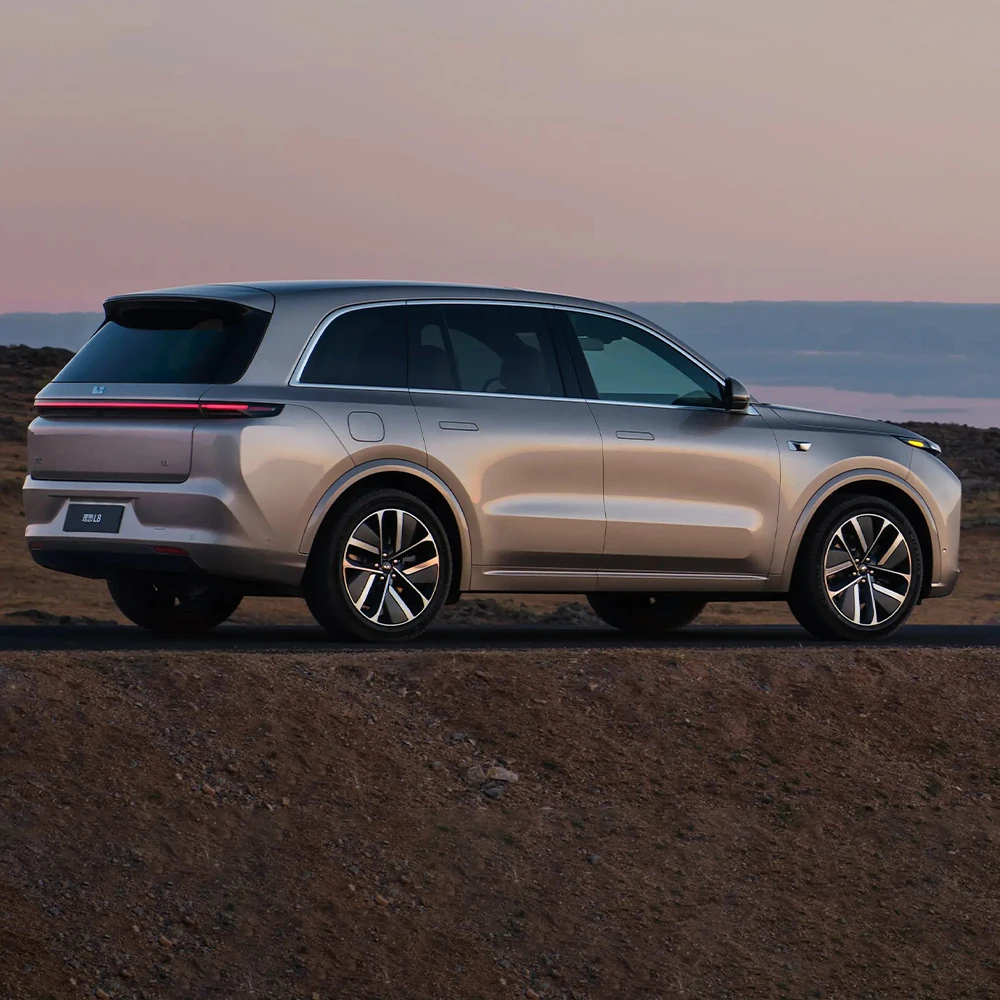 2024 идеальный L8 Grey 6 мест новые энергетические автомобили Китай Lixiang электромобиль б/у