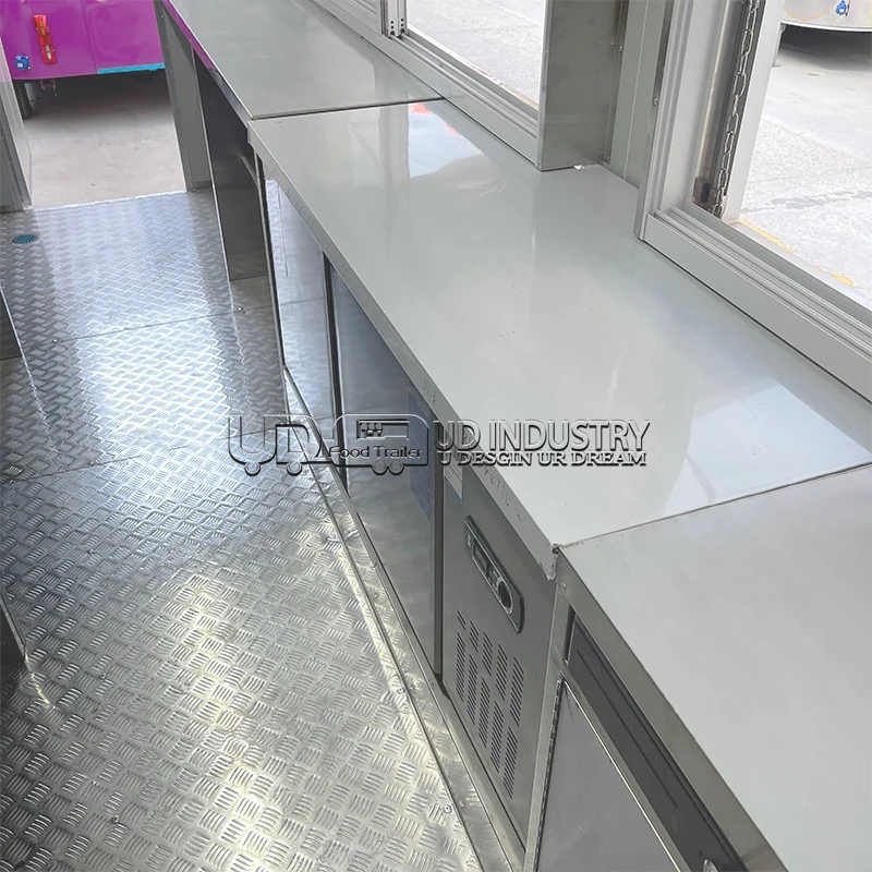 UrDream Mobile Bar Trailers Coffee Foodtrucks Food Truck Trailer Hot Dogs Ice Cream Mobile Food Cart With Full Kitchen
