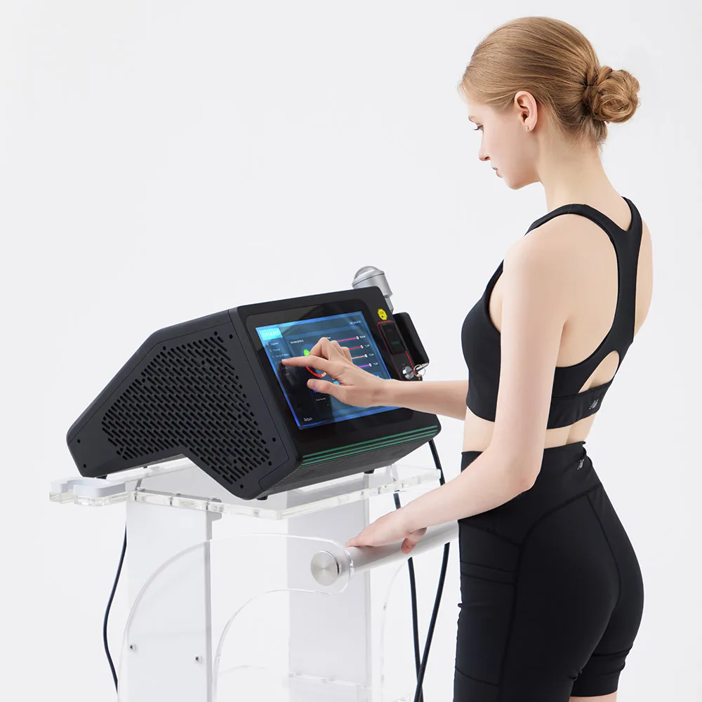 Class 4 Physical Laser Therapy 635nm 810nm 980nm 1064nm Machine 45W High Power For Body Pain Relief