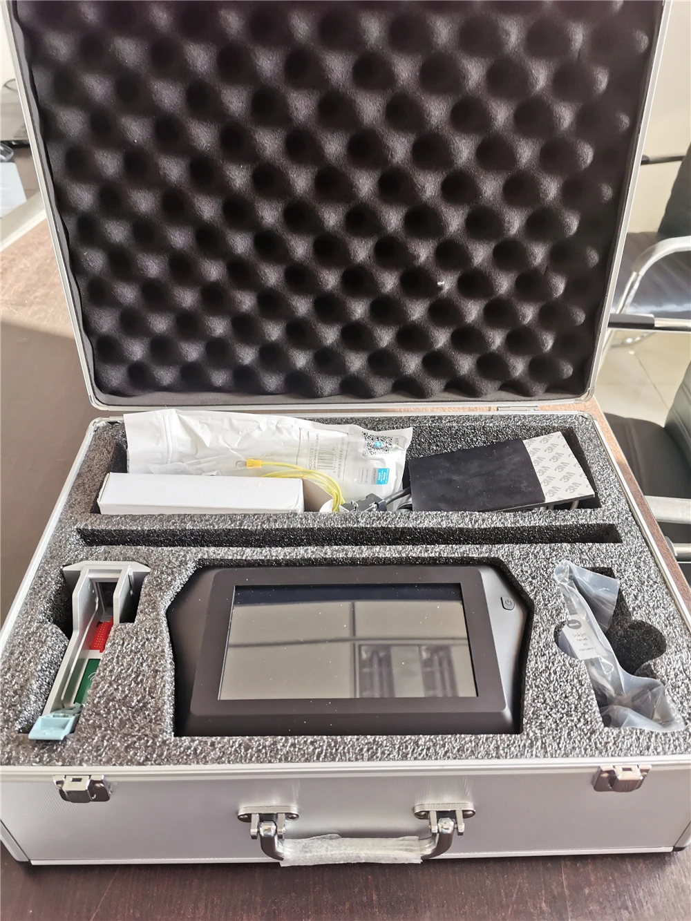 Portable Online  Multi Language Digital Inkjet Printer Thermal Inkjet Printer TIJ Coding Machine