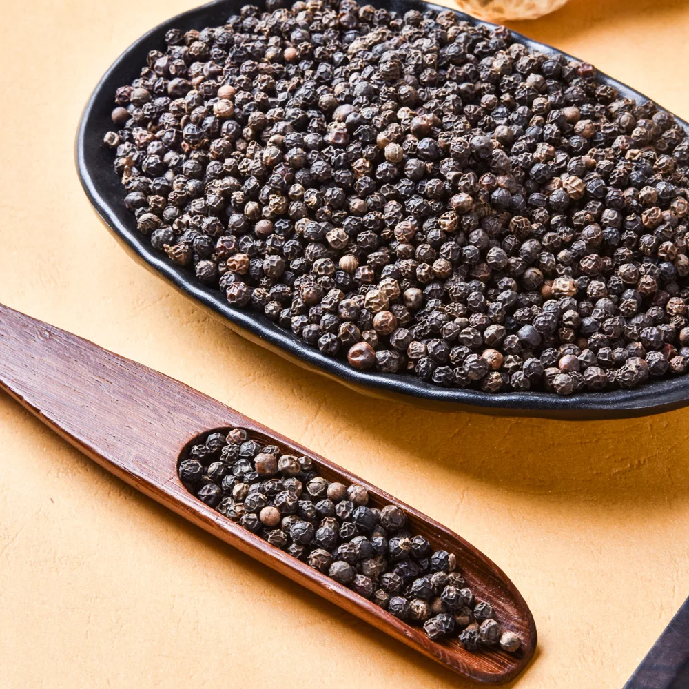 The high quality single spices & herbs  seasoning food vietnam  black pepper with the cheapest and affordable price.