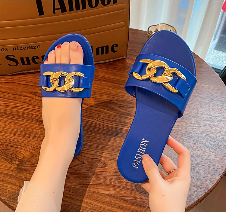 new fashion metal buckle large size women flat non-slip open toe slipper slides pvc sandals metal chain women sandals