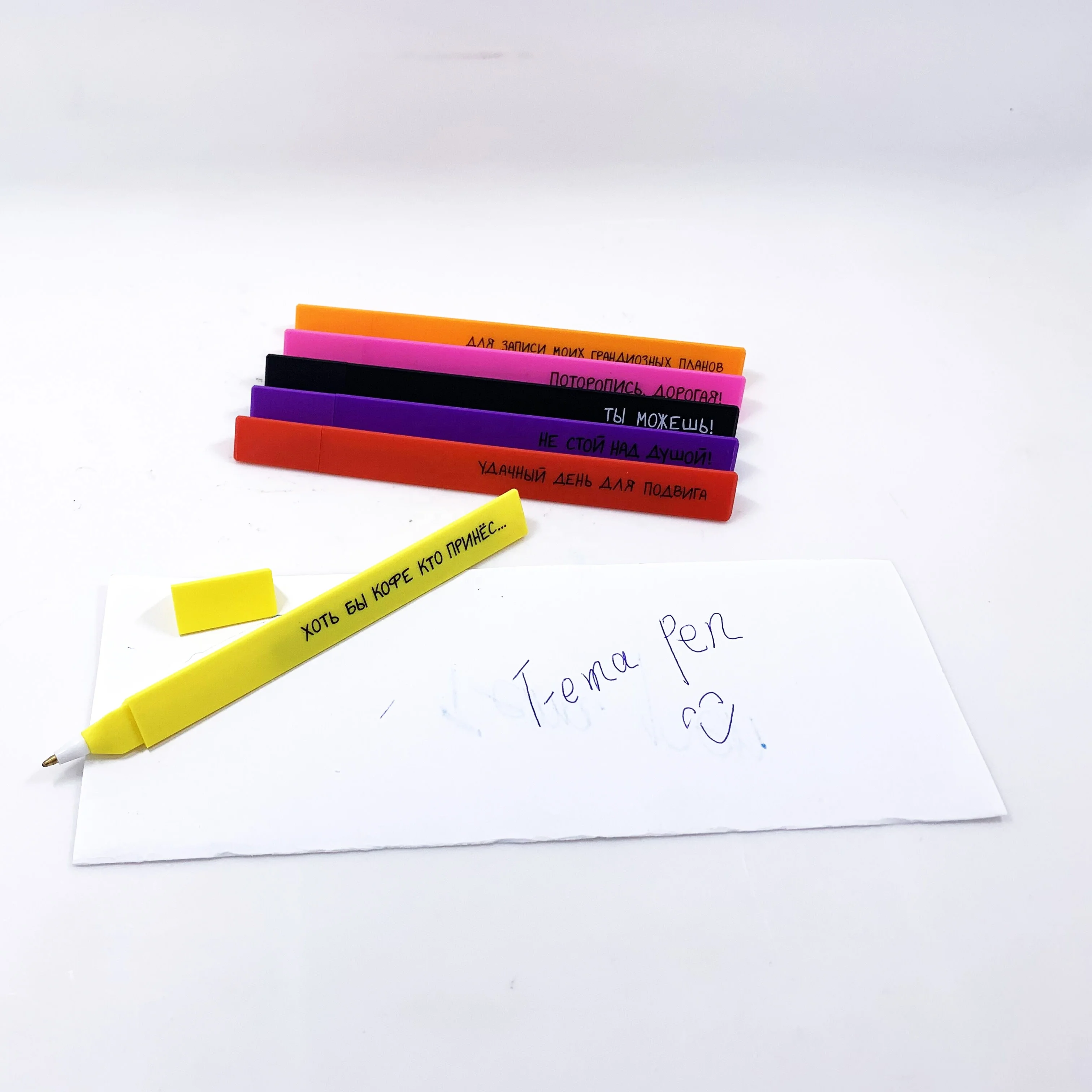 
Fema hot promotional Advertisement rubber triangle plastic pen 