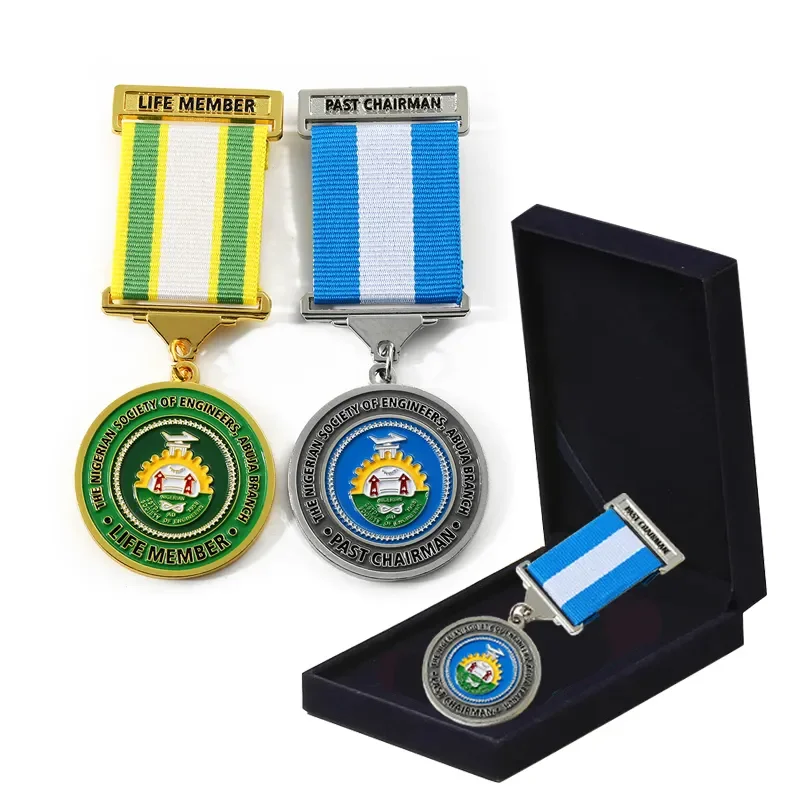 Manufacture Wholesales Custom Medalla 3D Die Casting Badge Award Medal Of Honor With Ribbon