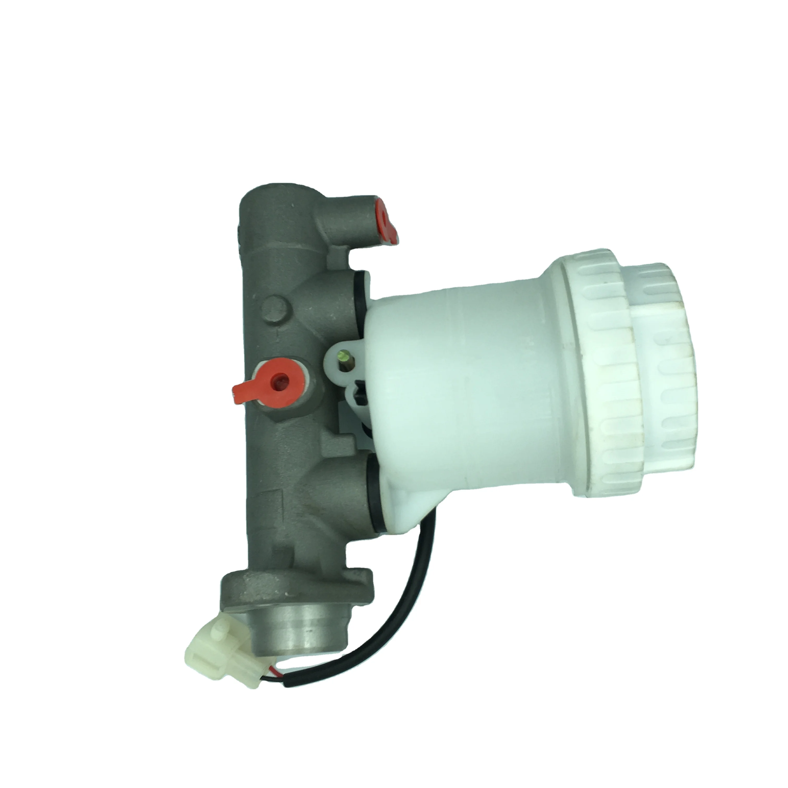 Selling high quality brake master pump  for Mitsubishi cheetah