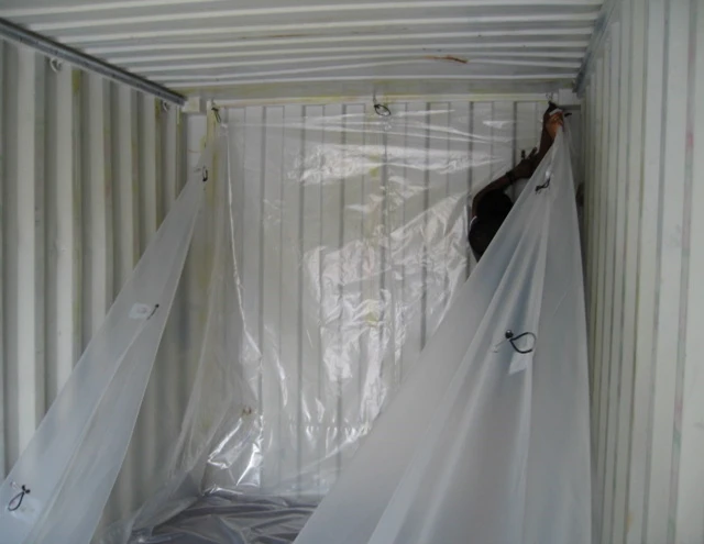 Poly Sheeting Heavy Duty  150um and 200um thickness Roll Black for Construction film