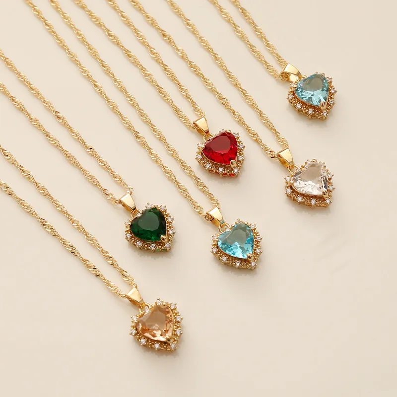 Wholesale Trendy Gold Plated Multi colors Crystal Love Heart Pendant Necklace for Women