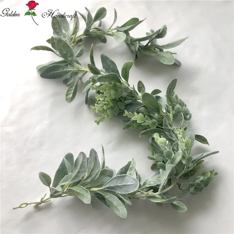 Artificial Leaves Wreath Eucalyptus Greenery Garlands for Wedding Decor