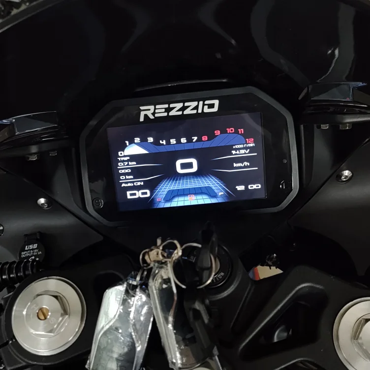 Good Performance euro 5 EFI 250cc Racing Motorcycle with Aluminum Flat Fork Gasoline Engine Product