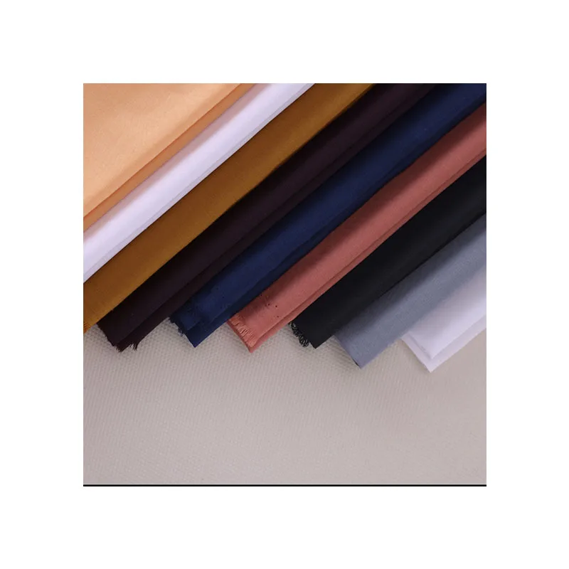 Экологически чистая Высококачественная 100 хлопчатобумажная простая ткань для рубашки 32*32