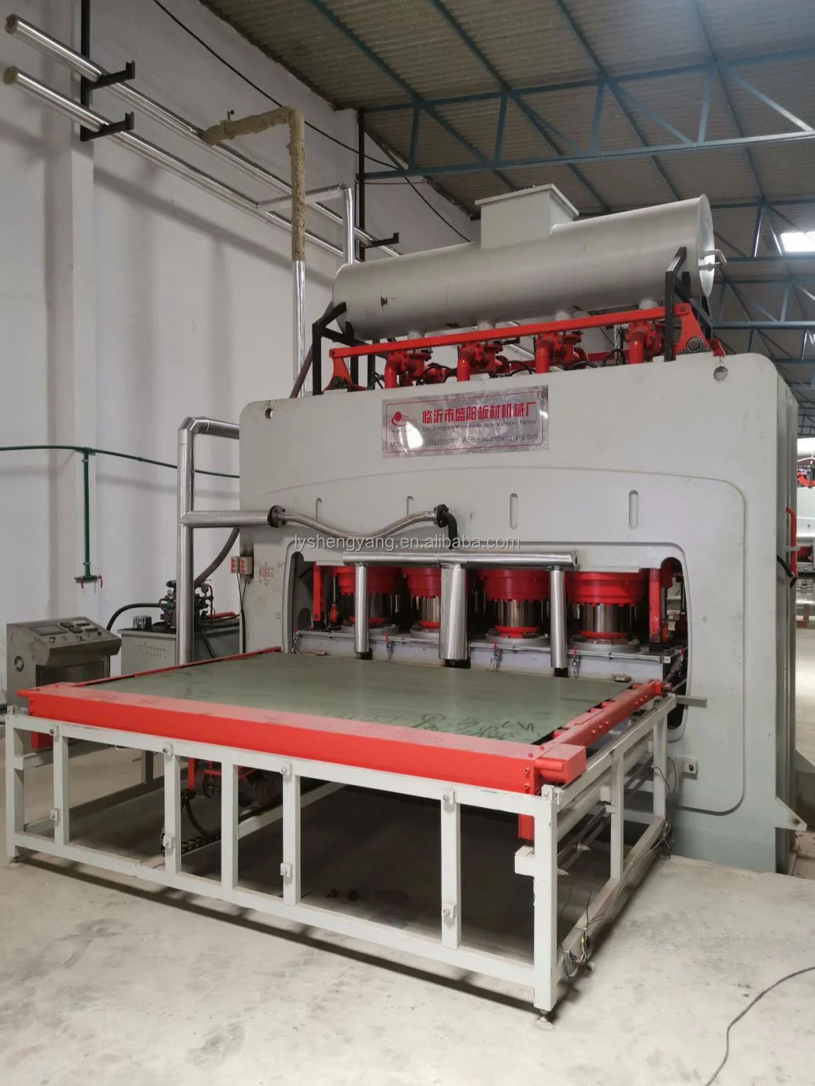 short cycle melamine laminating hot press production line