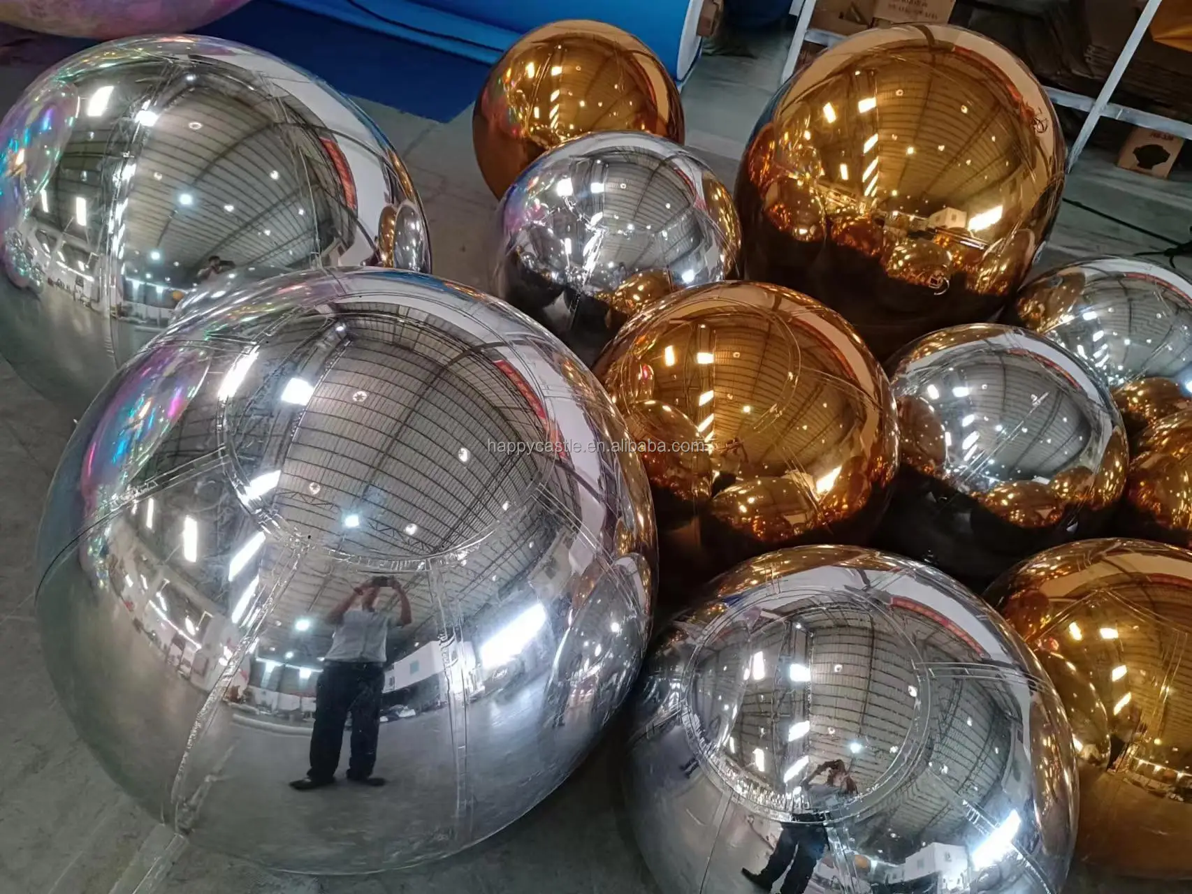 Custom Floating  PVC iridescent inflatable disco mirror ball inflatable  silver spheres  for decoration