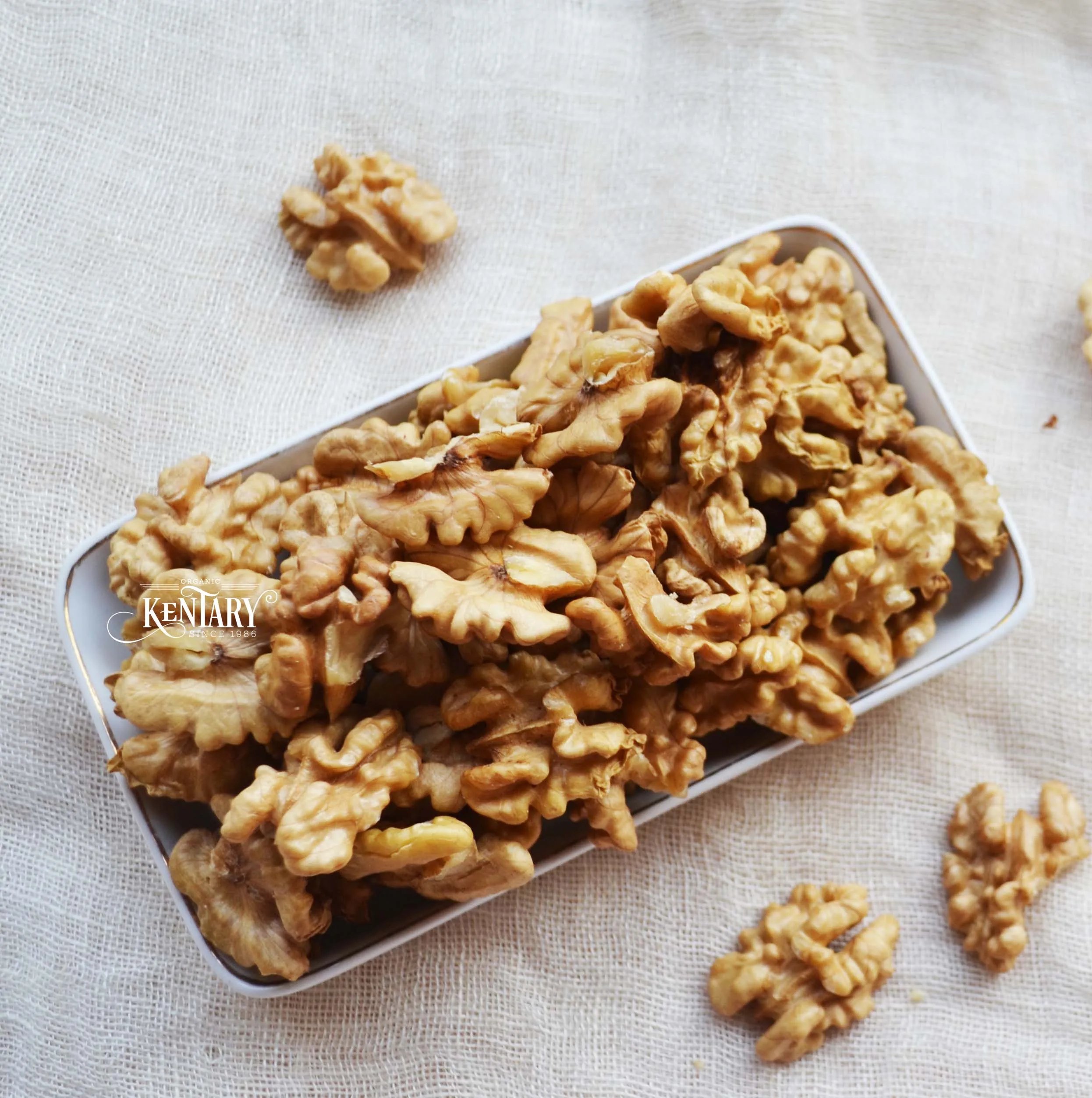 Walnut Kernel Max Bag  Bulk Style Healthy Snack Best Price for Picnic Free Spamle Low MOQ Non GMO All Natural