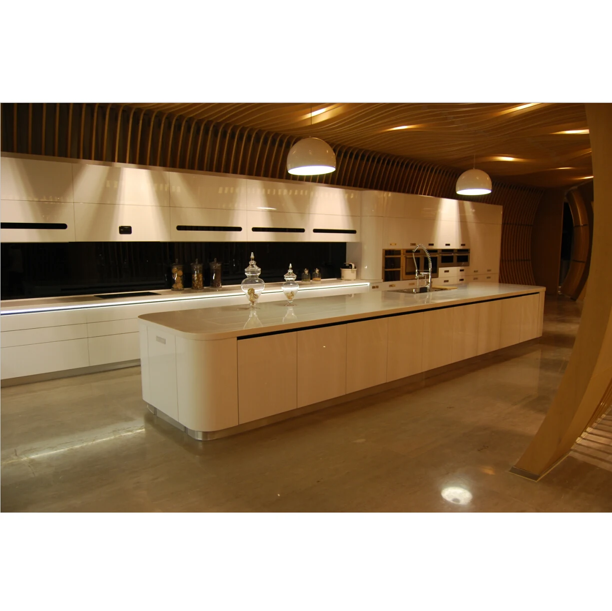 Hangzhou factory price  free 3D and CAD design available shiny glossy 2Pac Kitchen Cabinets