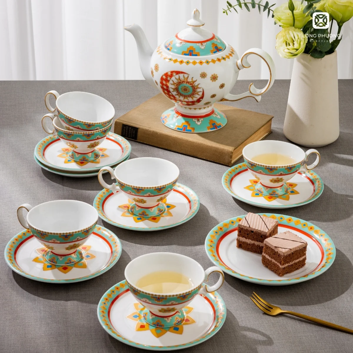 Creative Household Eclipse Flower Tea Set Custom Size European Classic Luxury Serving Restaurant Wedding