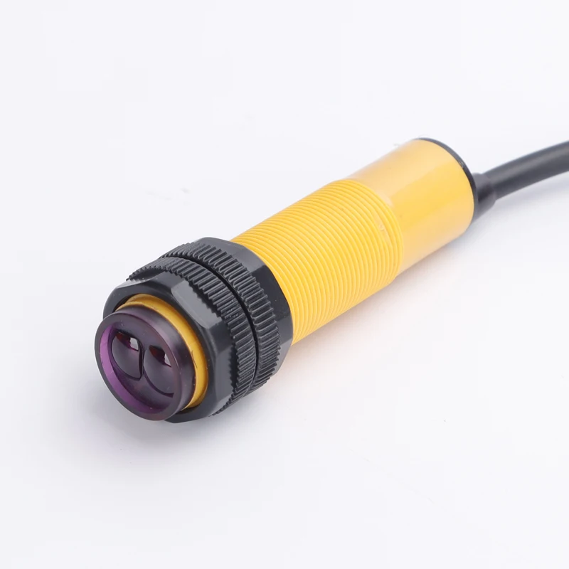 E3F-DS30C4 The output form is normally open + normally closed all-new photoelectric switch