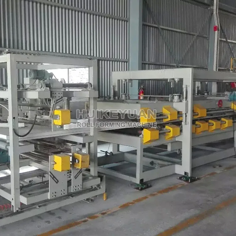 Rock Wool/Mineral Wool Insulation Sandwich Panel Roll Forming Machine/Production Line Prices