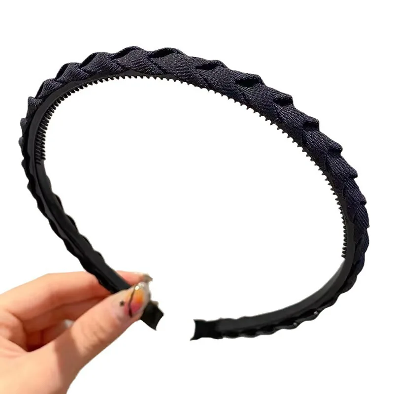 New Simple Wash Face Headband Korean Fashion Twist Non-slip Hair Band With Teeth Women Vintage Fabric Hair Accessories