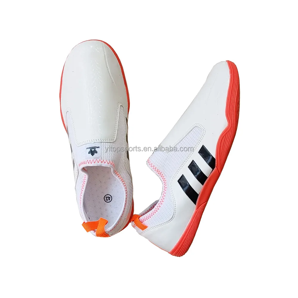Breathable soft sole taekwondo shoes martial arts shoes for training