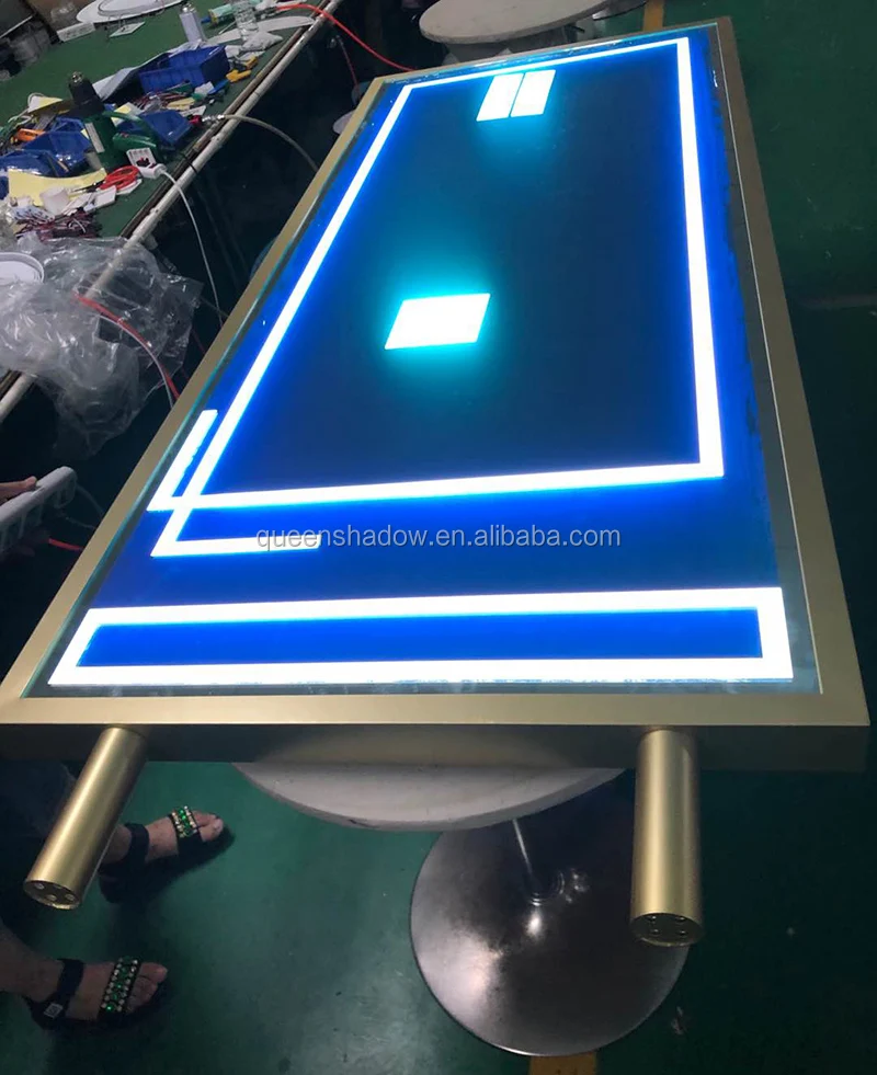 Hair Salon dressing Mirror Decorative Wall With LED Light And Styling