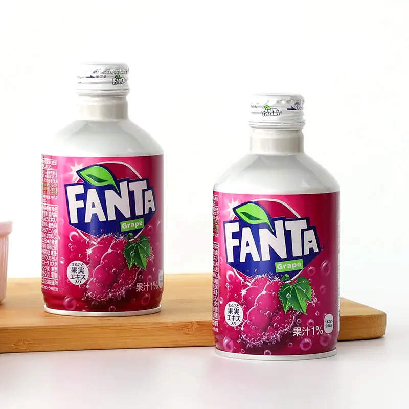 Wholesale Exotic Drinks Japanese 300ML White Peach Carbonated Soft Drinks Fanta Soda Water Beverage 500ML