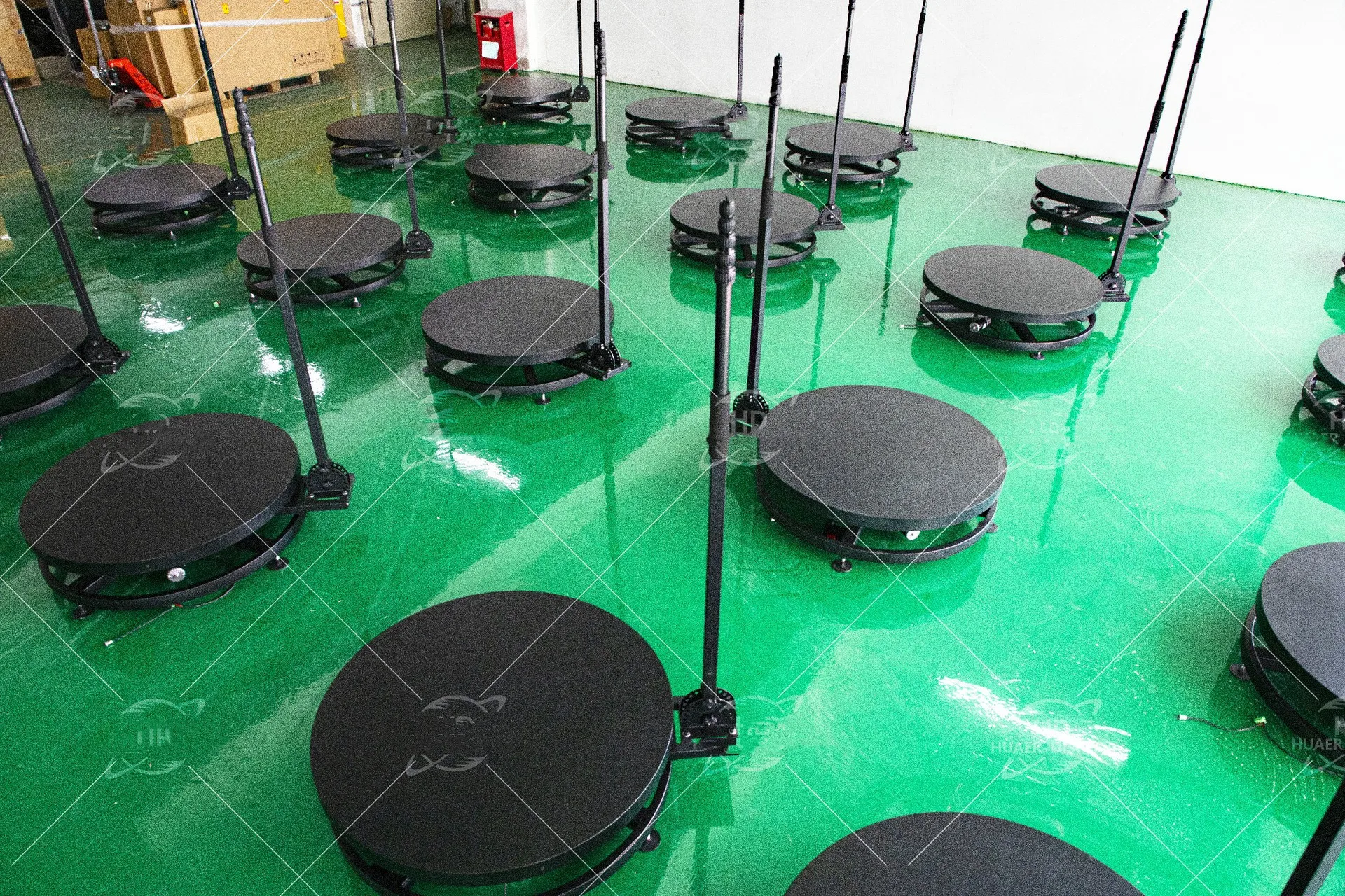 2022 Free custom LOGO 360 ring shooting equipment photo booth intelligent remote control surrounding video booth with LED light