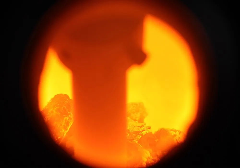 SuperbMelt 4kg Gold Platinum Powder Making Machines 50-200mesh Water Metal Atomizer Milling Powder Machine for Refractory Metals